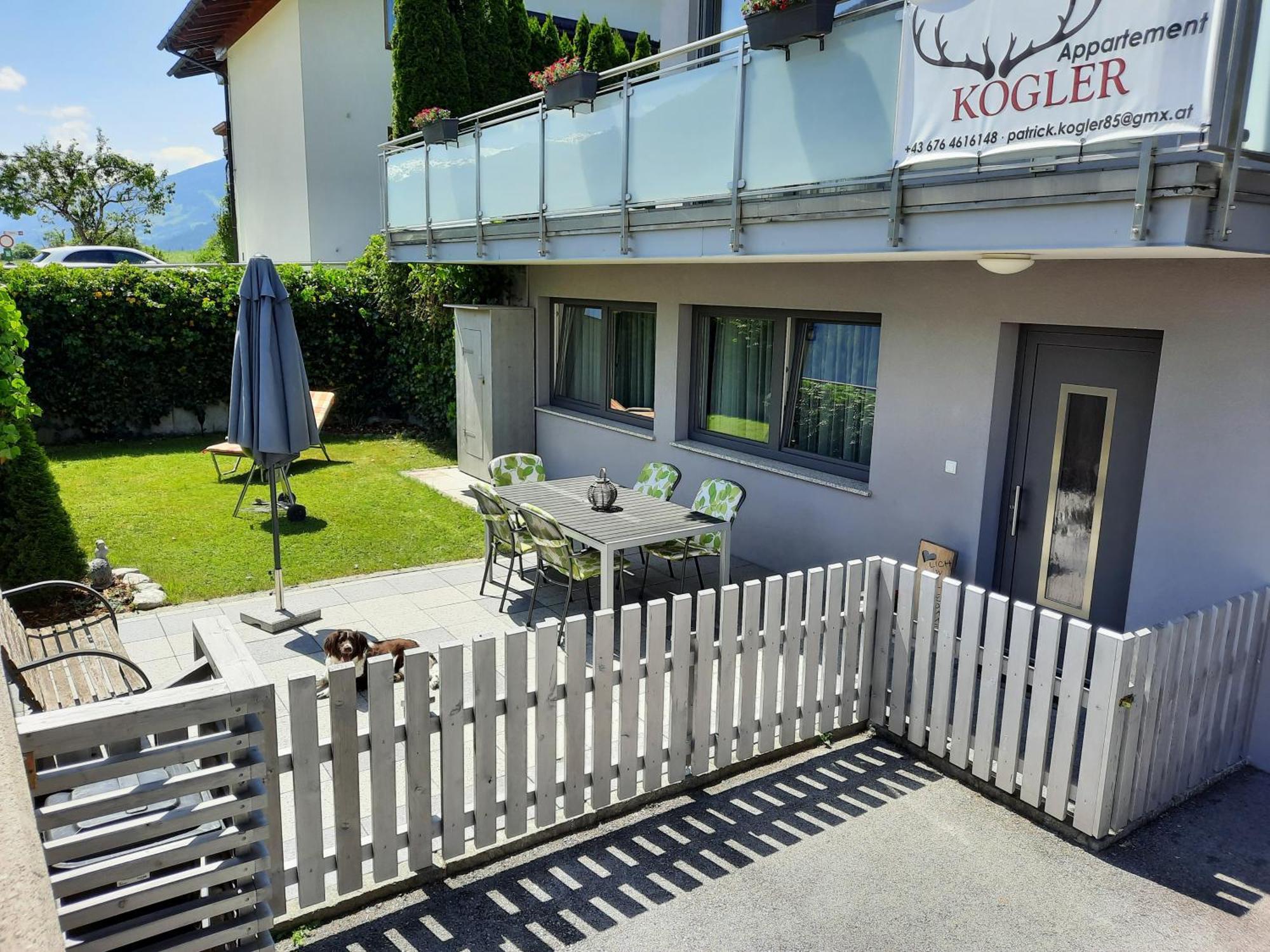 Apartment Kogler Fügen Kamer foto